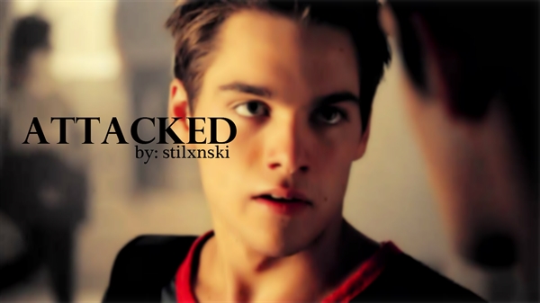 Fanfic / Fanfiction Attacked (Short fic)