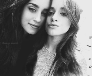 Fanfic / Fanfiction Estilo Jauregui