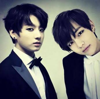 Fanfic / Fanfiction ESPECIAL HALLOWEEN (VKOOK)