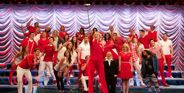 Fanfic / Fanfiction Shake it out!! - Glee
