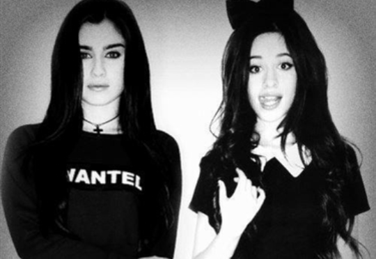 Fanfic / Fanfiction The Girl On The Train {Camren}