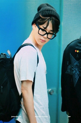 Fanfic / Fanfiction Meu meio irmão (Park Jimin)