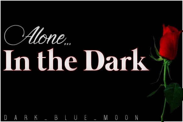 Fanfic / Fanfiction Alone... In the Dark (Gerard Way)