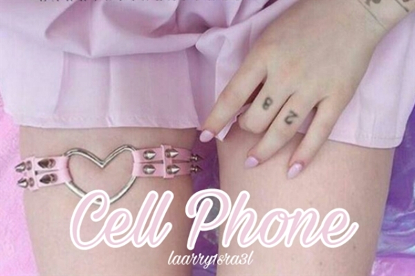 Fanfic / Fanfiction Cell Phone [l.s - texting]