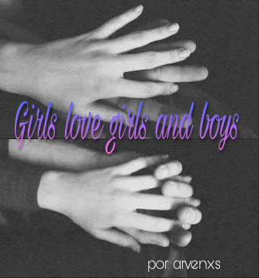Fanfic / Fanfiction Girls love girls and boys...