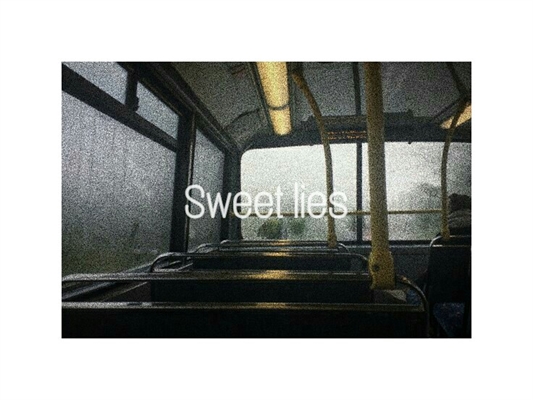 Fanfic / Fanfiction Sweet lies