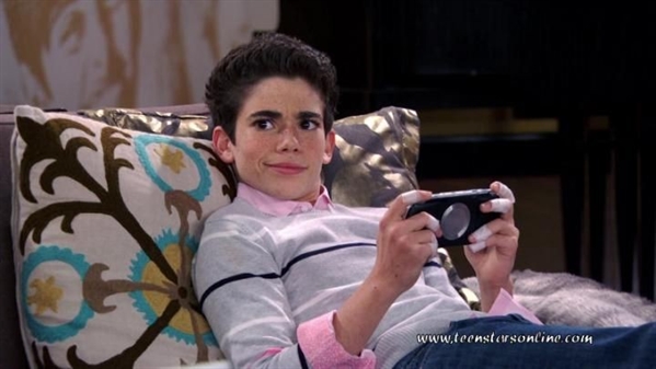 cameron boyce luke ross