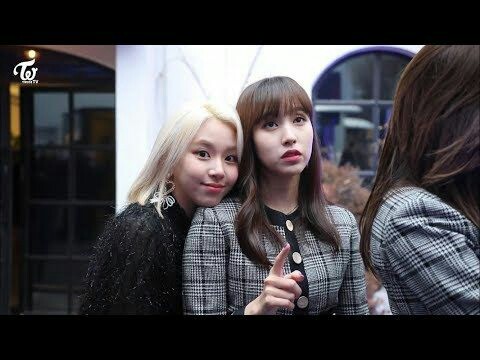 Fanfic / Fanfiction Someone Like Me (Michaeng) - (hiatus)