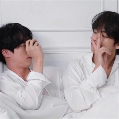 Fanfic / Fanfiction Ele é diferente (taejin,nammin yoonseokook)