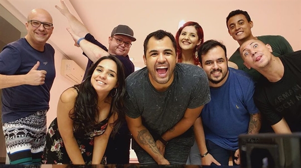 Fanfic / Fanfiction I Need You - Felipe Neto e Samanta Lima