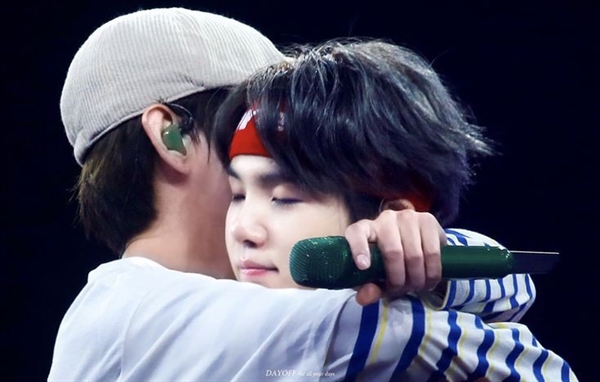 Fanfic / Fanfiction Uma bitoquinha, hyung- Taegi