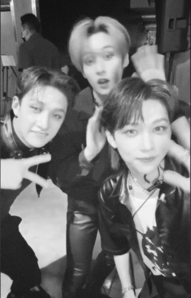 Fanfic / Fanfiction Like a Bratz rockstar - Minho, Felix e Bang Chan