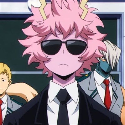 História Aquela vez que reencarnei como Mina Ashido em MHA - Capítulo ...