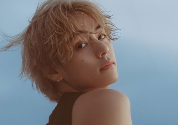 Fanfic / Fanfiction Sol poente (One Shot Kim Taehyung)