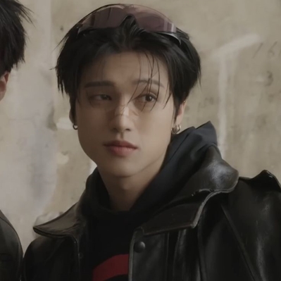 Fanfic / Fanfiction Miss Arrogante . jung wooyoung