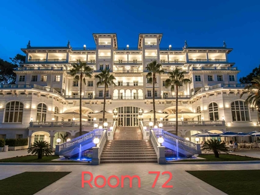 Fanfic / Fanfiction Room, 72