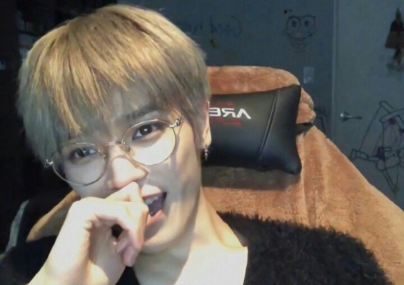 Fanfic / Fanfiction Papai é? - Taeyong I OneShot