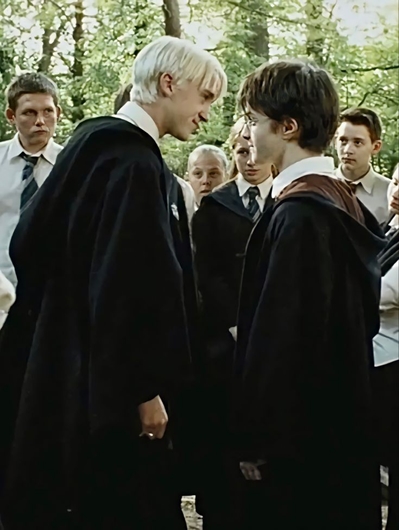 Fanfic / Fanfiction Quando Eu Olho nos Seus Olhos - Drarry