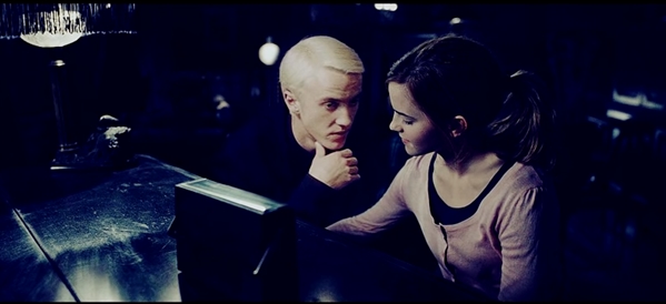Fanfic / Fanfiction Dramione - Hermione e Malfoy passam o fim de semana juntos