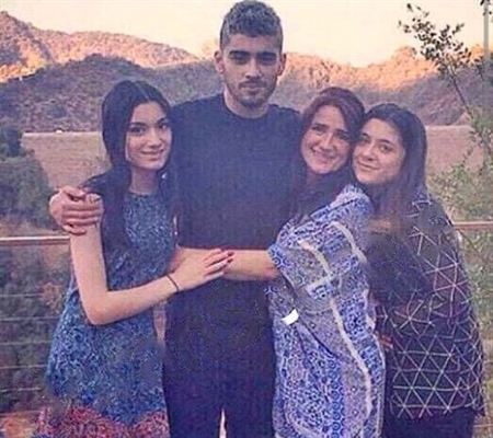 Fanfic / Fanfiction Anothers Arms - Malik's Family