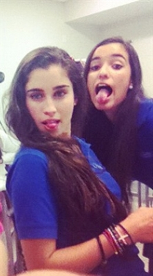 Fanfic / Fanfiction De repente tudo mudou (Camren) - COMO ASSIM VOCÊ ESQUECEU ISSO?