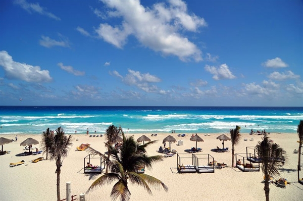 Fanfic / Fanfiction Depois de Ti - II Temporada - Cancun! Parte I