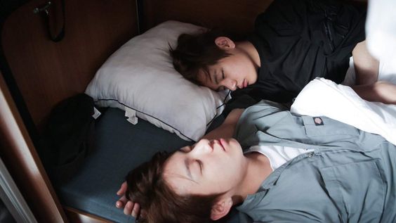 Fanfic / Fanfiction Nothing like us -vkook- - Medo de trovão