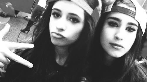 Fanfic / Fanfiction One Chance To Love -Camren - Porque está mentido?