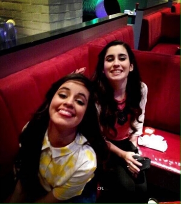 Fanfic / Fanfiction Camren is real? Yes, Is real - Será que to me apaixonando? Em tanto pouco tempo?