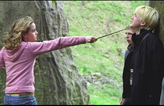 Fanfic / Fanfiction Meu primeiro beijo - Draco vs Hermione