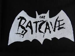 Fanfic / Fanfiction Midnight Creature - The Batcave Club