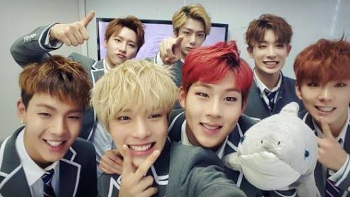 Fanfic / Fanfiction MONSTA X - Revelando Sentimentos...