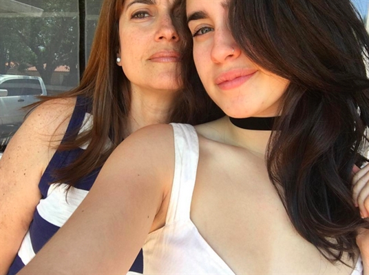 Fanfic / Fanfiction The Experience - Camren - My Mom