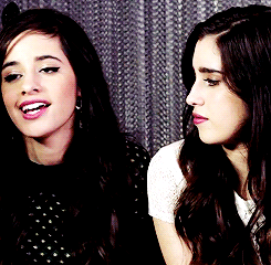 Fanfic / Fanfiction Camren Na Turnê 7/27 - 2 - Chapter 22 - "Sex with me is so amazing"