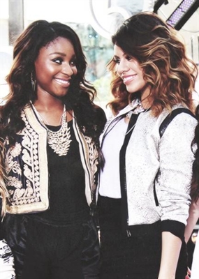 Fanfic / Fanfiction Do I Wanna Know!? - Norminah - The Smiles Lie