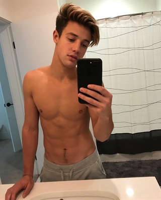 Fanfic / Fanfiction How Deep Is Your Love 2 - Happy Birthday Cameron Fucking Dallas.