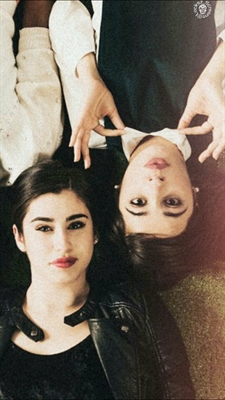 Fanfic / Fanfiction O Mundo Dá Voltas -CAMREN - Eu & Você