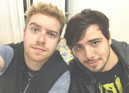 Fanfic / Fanfiction O Romance de L3ddy (em correção) - A Visita do T3ddy