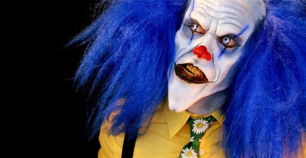 Fanfic / Fanfiction Scream queens: Summer camp - Just a Blue Clown