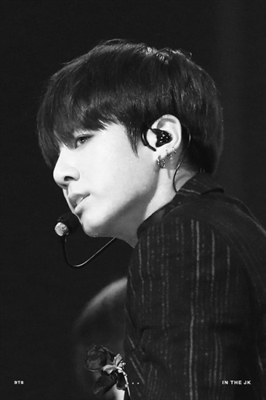 Fanfic / Fanfiction (You attract me)-Imagine Jungkook - The reason I bought you