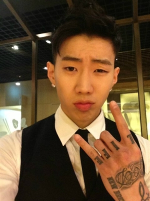 Fanfic / Fanfiction Imagines K-idolos - A Submissa (Jay Park)