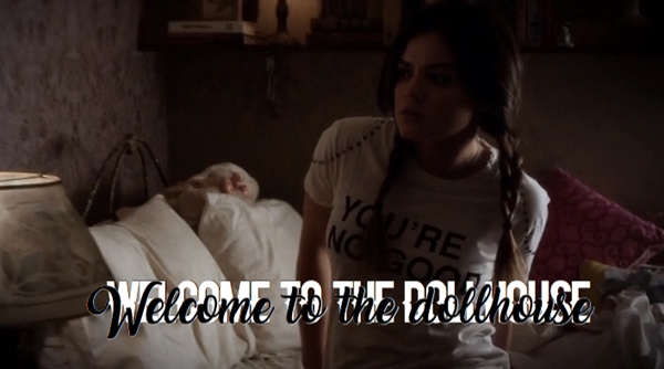 Fanfic / Fanfiction Just a Kiss-Ezria - Welcome to the dollhouse