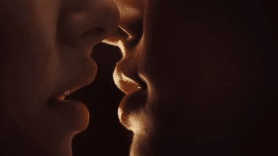 Fanfic / Fanfiction Reinado - O beijo