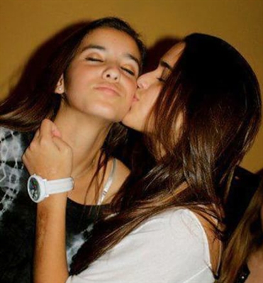 Fanfic / Fanfiction Esquizofrenia - Camren - Vercy