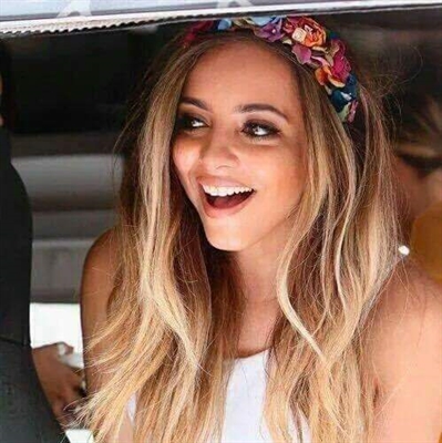 Fanfic / Fanfiction Bad Wolf - Larry Stylinson - Jade Thirlwall