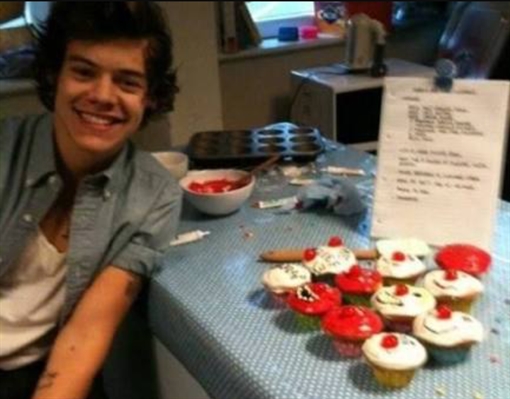 Fanfic / Fanfiction The Boy Of The Cupcakes - Chapter four