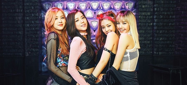 Fanfic / Fanfiction BlackPink In Your area-Whatsapp Mensagens - O convite