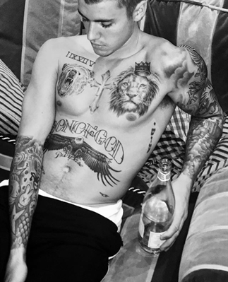 Fanfic / Fanfiction LOVE OF MY LIFE ~ Fanfic Justin Bieber (REESCREVENDO) - Drunk In Love