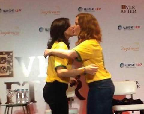 Fanfic / Fanfiction Bexana: Aqui para todo sempre - O beijo