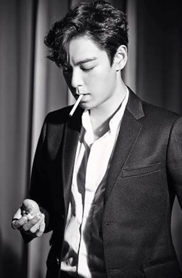 Fanfic / Fanfiction Love Song- Choi Seung Hyun ( T.O.P) - Jealousy and desire.